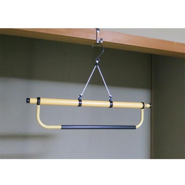 帯と着物を両方が同時につれるハンガーです。※製造国:日本