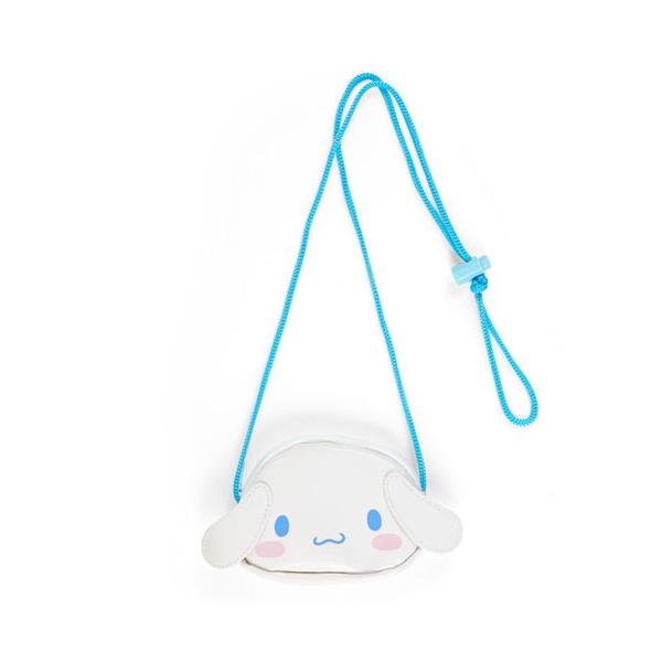 【激レア✩シナモロールコラボ✩期間限定】フード付きファーコート ホワイト・ブルー 激レア✩シナモロールコラボ✩期間限定】フード付きファーコート