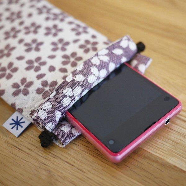 スマートフォン巾着 市松 米織小紋 米沢織 Buyee Buyee Japanese Proxy Service Buy From Japan Bot Online