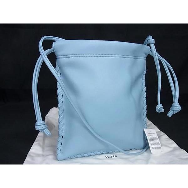 ■新品■未使用■ VASIC ヴァジック レザー ショルダーバッグ クロスボディ レディース ライトブルー系 BM2421 VASIC（ヴァジック） □新品□未使用□ レザー ショルダーバッグ