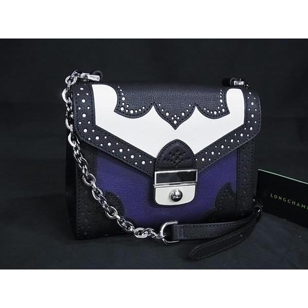 極美品　アスピナルオブロンドン　ショルダーバッグ　レザー　紺色　ロゴ　斜め掛け◎ 極美品 アスピナルオブロンドン ショルダーバッグ レザー 紺色 ロゴ