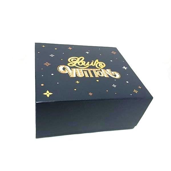 Louis Vuitton⭐︎ 2024年クリスマス限定ギフトボックス Louis Vuitton 2024 クリスマス限定 ギフトBOX - メルカリ