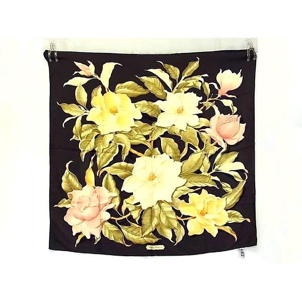 Salvatore Ferragamo シルク100% 花柄スカーフ 新品箱付き Salvatore Ferragamo 花柄スカーフシルク100%（イタリア製）