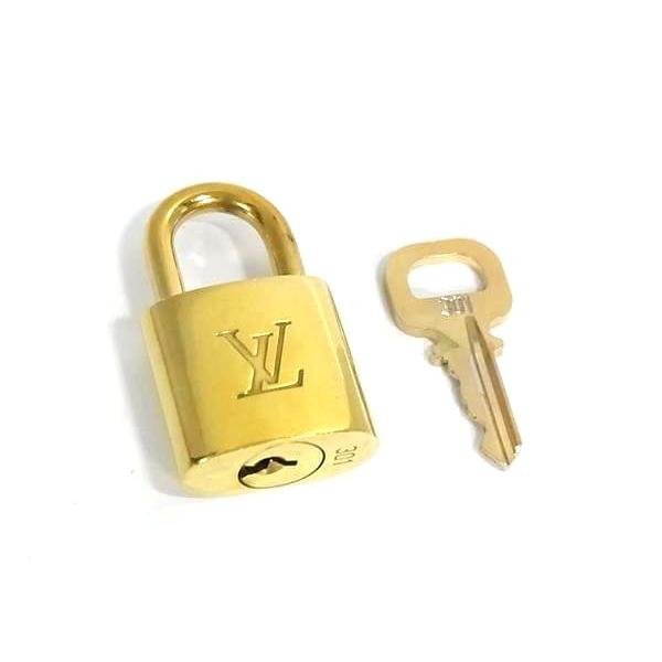 LOUIS VUITTON（ルイ・ヴィトン） □美品□ ルイヴィトンカデナ 南京錠