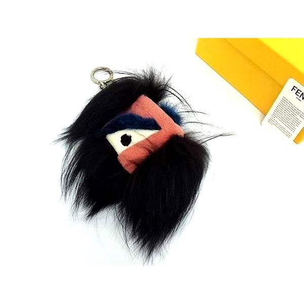 フェンディ モンスター　バッグチャーム　ファー 即発 FENDI モンスター ファー バッグチャーム キーホルダー 黄 (FENDI