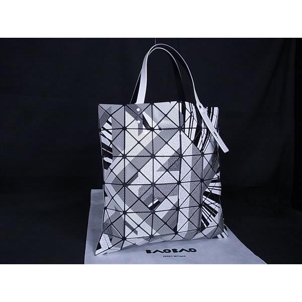 【未使用品】イッセイミヤケ バオバオ　トートバッグ　ハンドバッグ　ホワイト　白 楽天市場】バオバオ イッセイミヤケ baobao issey miyake バッグ