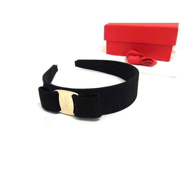 FERRAGAMO □極美品□ Ferragamo フェラガモ ヴァラリボン キャンバス  