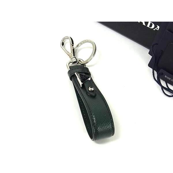 PRADA - ■新品同様■ PRADA プラダ 2PP68T サフィアーノレザー キーホルダー キーリング チャーム メンズ レディース グリーン系 FS2628 PRADA □新品同様□ プラダ 2PP68T サフィアーノレザー