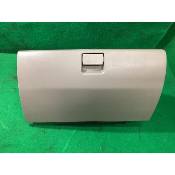 エブリイワゴン エブリィ EBD-DA64V グローブBOX 26U 73410-68H01-R8H