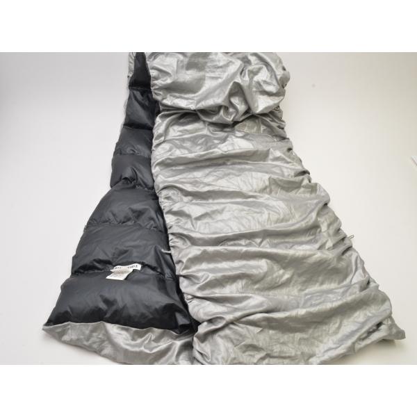 ISSEY MIYAKE（イッセイミヤケ） ダウンマフラー/ストール シルバー