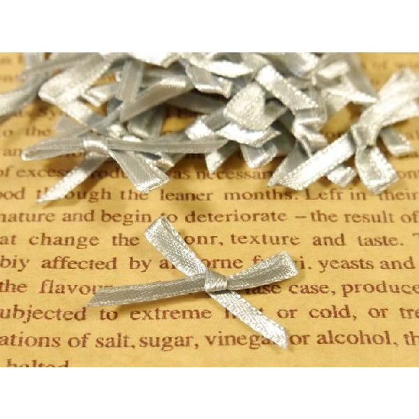 サテンリボン 約25個 グレー 直径3 5cm 2cm 大きさ調節可 ハンドメイド 小物 手芸 材料 パーツ 簡単 手作り レシピ デコ素材 Ap 紗や工房 Yahoo 店 通販 Yahoo ショッピング