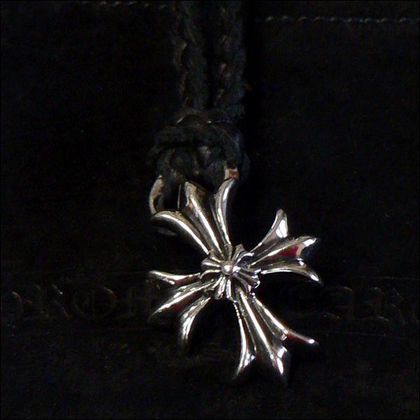 CHROME HEARTS HEARTS(クロムハーツ) CHプラスペンダント レザー  