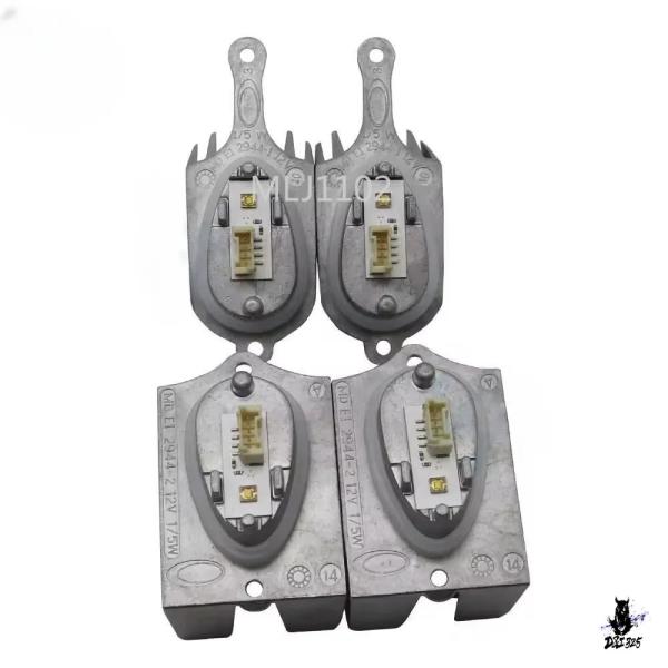 互換品 アウディ A1/S1 2011-2014 LED ヘッドライトモジュールユニット 8X0 998 475