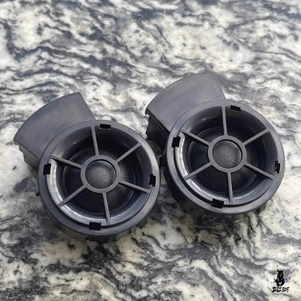 互換品 マツダ3/アクセラ/アテンザ/CXシリーズ用 ツイータードームシルクスピーカー 4オーム 1.5インチ