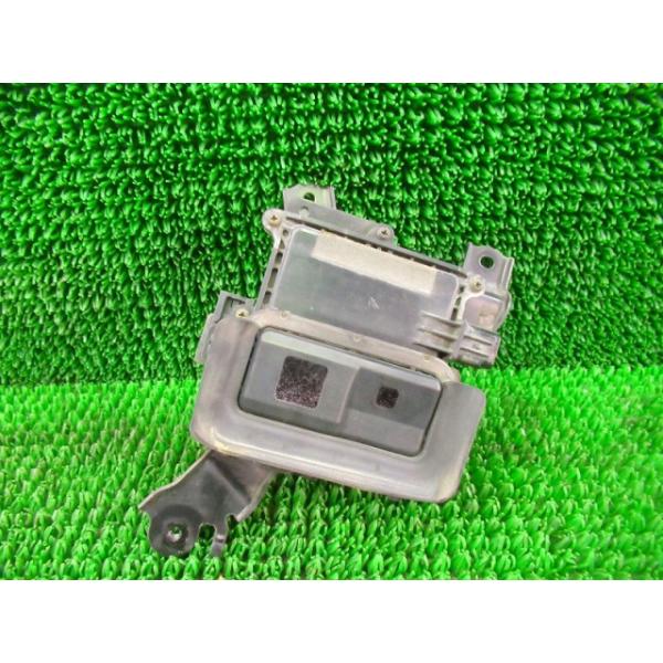 ムーヴ ダイハツ DBA-LA100S レーダーレーザーセンサー 88210-B2090
