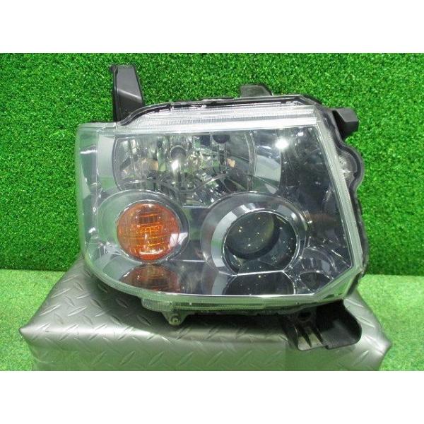 三菱 トッポ H82A 右ヘッドライト 右ヘッドランプ 右ライト HID プロジェクター 8301B536 :001383577910800:BANPARTS 通販 中古部品 トッポ H82A 右ヘッドランプ