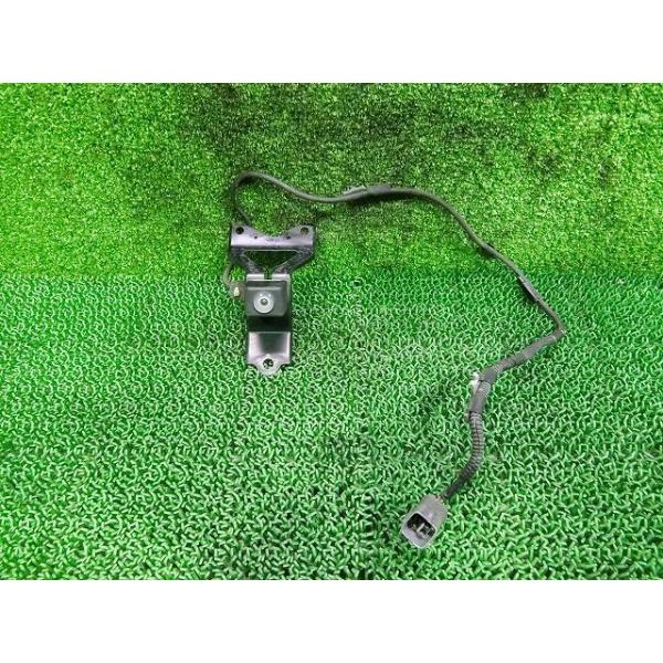 マツダ ＭＰＶ LY3P フロントカメラ カメラ L206-67-RC0A