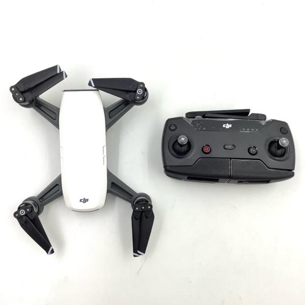 【新品未使用】DJI Spark Fly More Combo アルペンホワイト Amazon.com: DJI Spark, Fly More Combo, Alpine White : Toys