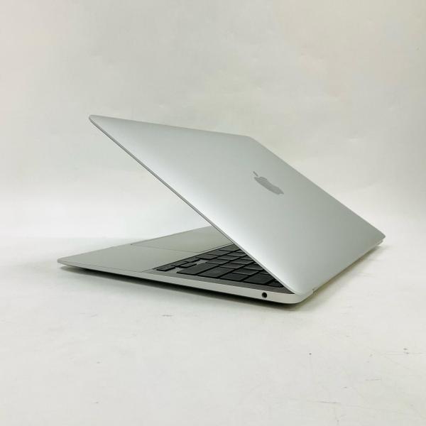 【最速発送】Apple MacBook Air 13.3インチ 2020 Apple M1 16GB 1TB シルバー 81.9%【難有】