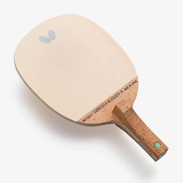 前陣攻守に適した反転用ラケットアリレート カーボン特有の使いやすさを生かした反転用ラケット。軽量でありながら適度な弾みを持ち、ドライブやブロックなど前陣での攻守に適しています。タイプ 反転用ペン反発特性 10.5振動特性 8.2ブレード構成...