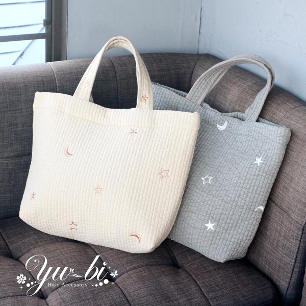 宅配便送料無料】バッグ/ヌビバッグ A4入ります！星 月 刺繍 M