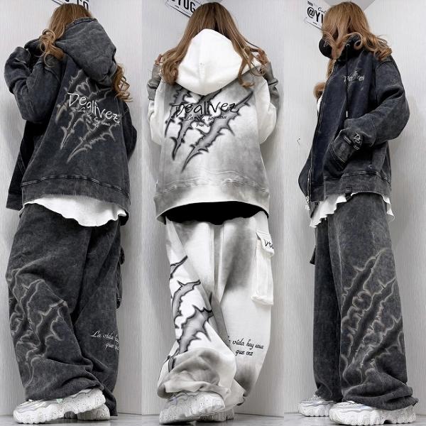 Chaos ダークグレー フード付きクロップドパーカー　未使用❣️ Chaos ダークグレー フード付きクロップドパーカー 未使用
