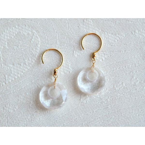 K18 くり抜き クォーツ ラウンド カット ピアス : ユキコ オオクラ