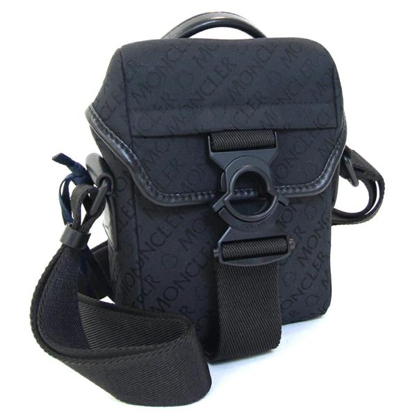 MONCLER（モンクレール） ショルダーバッグ スプレッド クロスボディ