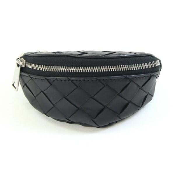 BOTTEGA VENETA（ボッテガ・ヴェネタ） リストポーチ イントレチャート
