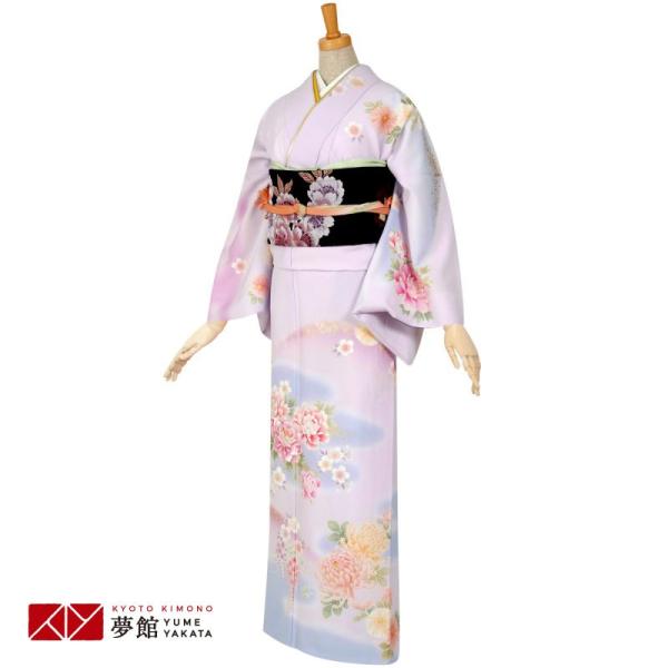 優しい紫の地に、ふんわりと霞ぼかしをいれ、パステルトーンの四季の花をちりばめた、愛らしいお着物です。 【 ブランド 】乙葉【 着物寸法 】身丈163cm / 袖丈49cm / 裄丈68cm【 対応身長 】154〜165cm【 対応サイズ 】...