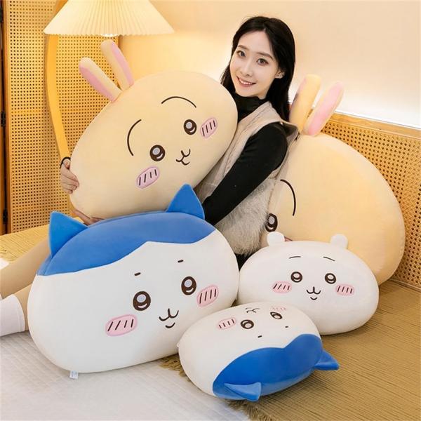 ちいかわ マシュマロみたいな寝そべり抱きぬいぐるみ ちいかわ