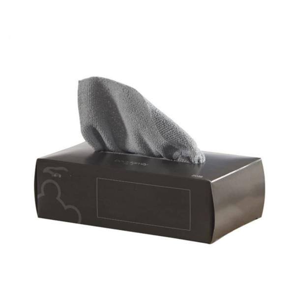 マイクロファイバーで仕上げました。梅雨の間も楽々使用できるふきんです。丈夫でやぶれにくく、洗って繰り返し使用することができます。清掃に使い捨てで衛生的にお使いいただけます。サイズ：20×20cm。20枚セット。1枚ずつ取り出しやすいパッケー...