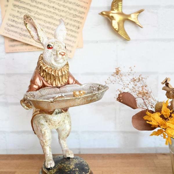 ラビットバトラー』（ うさぎ 置物 オブジェ 飾り アクセサリートレイ