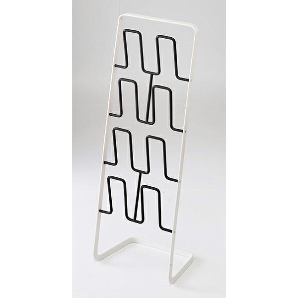 ●スッキリ薄型で場所を取らないタテ置きタイプ。●安定感もしっかりで使いやすさと機能性を重視したスリッパラック。●商品サイズ： 約22×15.5×61cm●商品重量：  約1200g●品質表示： 本体:スチール（粉体塗装）●スリッパ収納可能数...