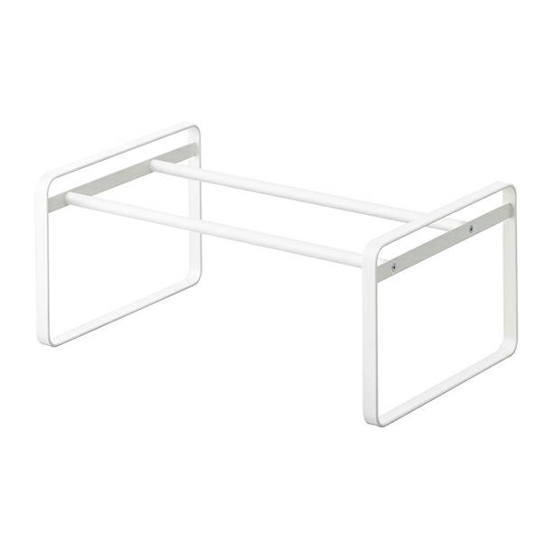 ●下駄箱からあふれた靴を下駄箱下にまとめて一括収納！●玄関の靴箱の下に収納できるコンパクト設計シューズラック！●男性のシューズなら約6足、ヒールなら約8足収納可能！●商品サイズ： 約41?70×25×17.5cm●商品重量：  約900g●...