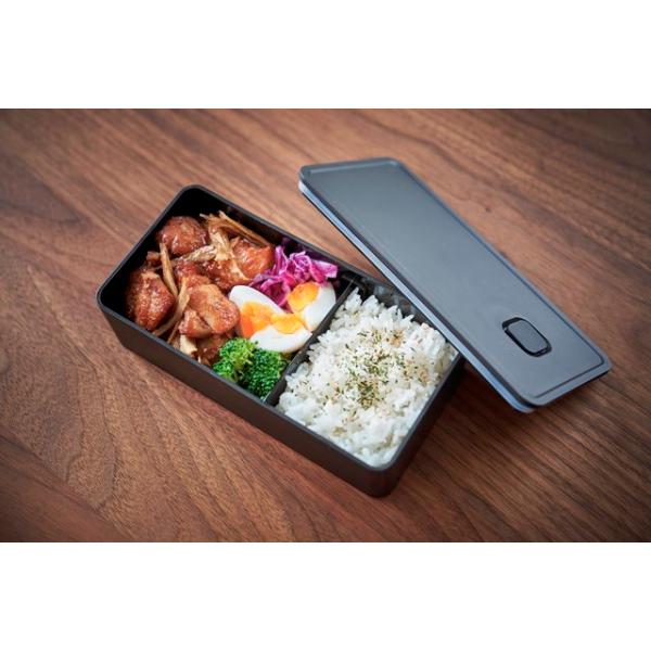 ●食材の保存容器としても使えるランチボックス。 ●食器洗い乾燥機、電子レンジにも対応！ ●食材の保存容器としても使えます。 ●パーツはすべて分解して洗えます。 ●バルブをワンプッシュで簡単密閉。 ●パッキン付きで汁もれしにくい構造。 ●商品...