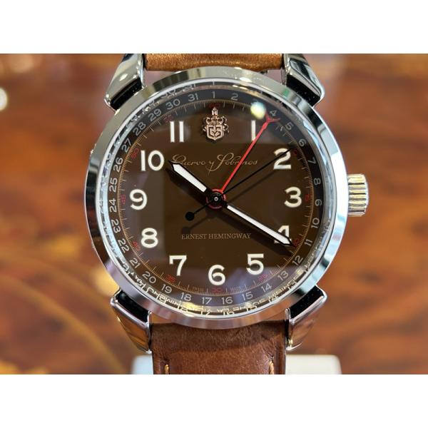 クエルボ・イ・ソブリノス　腕時計　箱付き クエルボ・イ・ソブリノス 1882年創業 キューバデザインのスイス