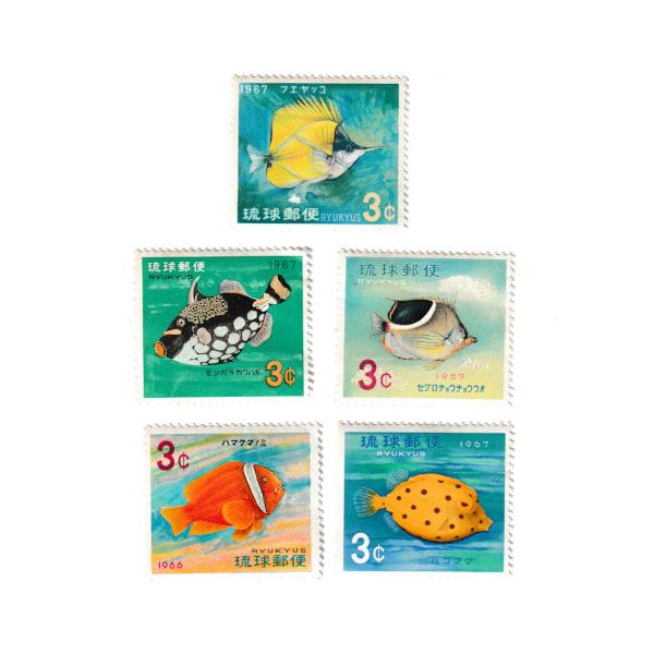 ◆琉球切手 熱帯魚シリーズ 5種完 昭和41・42年(1966・1967)・ハマクマノミ 3¢　発行：昭和41年12月20日・ハコフグ 3¢　発行：昭和42年1月10日・フエヤッコ 3¢　発行：昭和42年4月10日・モンガラカワハギ 3¢　...