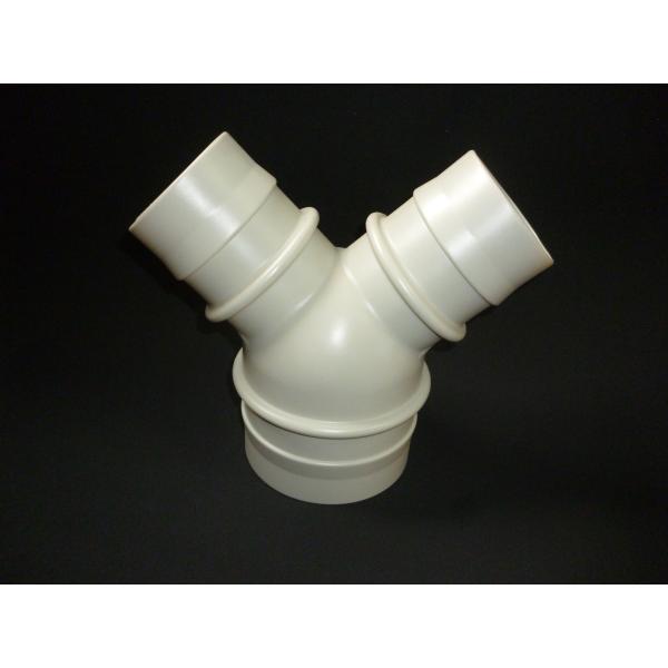 [Release date: September 1, 2022]空調用ダクトに使われるグラスウールフレキダクト用の樹脂製継手です。ポリエチレン製のため、湿気による錆の発生もなく、金属製の継手に比べ結露しにくくなっています。品　名　：PE継...