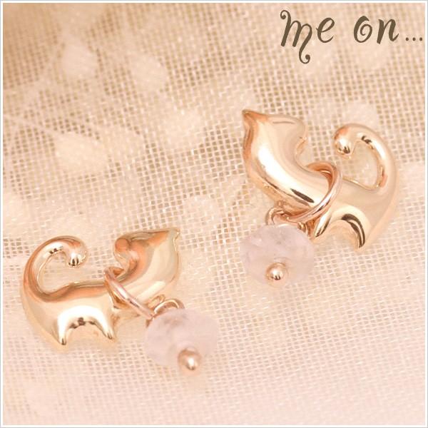ピアス me on... K10イエローゴールド ネコモチーフピアス ローズクォーツ m5821