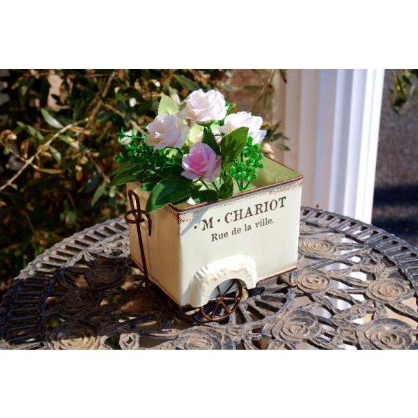 ☆今だけ送料無料（沖縄県別途要相談）※北海道・九州地方への発送は送料高額にて1点での発送の場合220円のご負担お願いします他商品(送料無料)も購入の場合不要。予めご了承願いますレトロアンティーク仕上げブリキ製プランターカップ・プランターポッ...