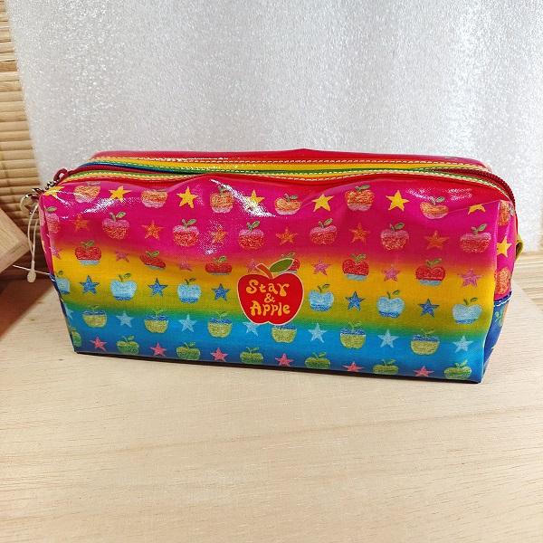 コンパクト ペンケース ビニールコーティング 81595/リンゴ 星