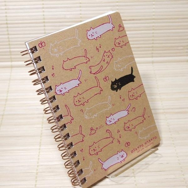 A6 Wリングノート（おさんぽ にゃんこ）90390/リングメモ ハードカバー