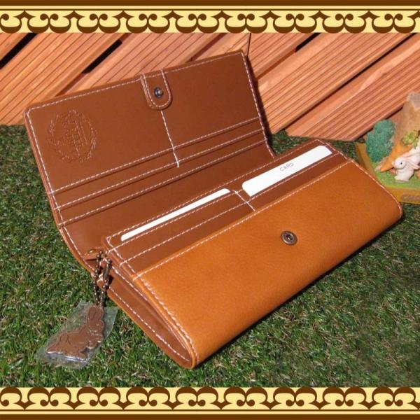 ワンポイントのさりげない型押しのイラストがおしゃれ ピーターラビット かぶせ長財布 うさぎ バニー ラビット Buyee Buyee Japanese Proxy Service Buy From Japan Bot Online