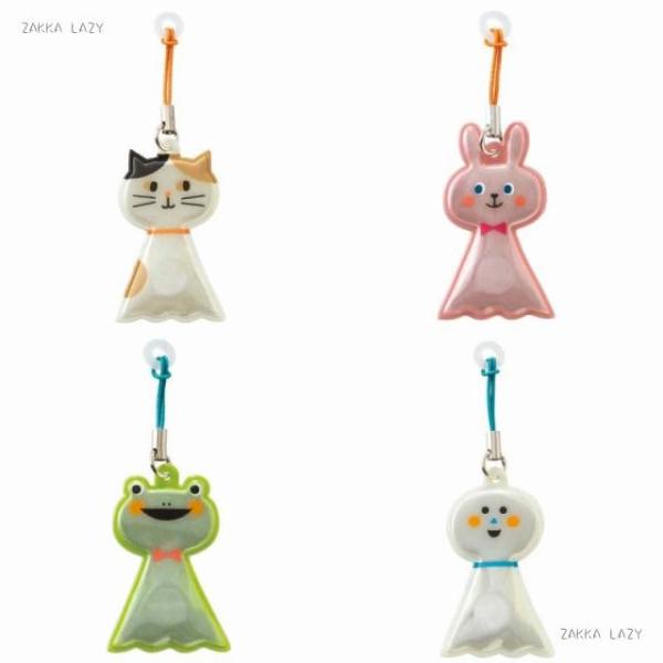 台紙サイズ：約85×130素材：PVC＊傘につけて使用するアイテムです。--------------------------雨の日に大活躍！車の屋根にピタっとくっついて傘を固定してくれるお役立ちアイテム「傘ピタ」の登場です。小さなお子様連れ...