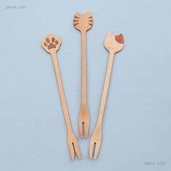 サイズ：190×29mm素材：天然木・ビーチ　ウレタン塗装（マット仕上げ）【注意事項】煮沸消毒・薬液・電子レンジの消毒方法に対応しておりません。------------------------かわいくてほっこり♪あたたかみのあるネコシリーズ...