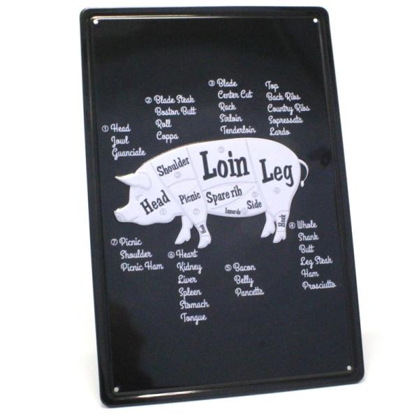 サイズ：約縦20.0×横30.0cm※定形外郵便物OKデザイン：アメリカ ガレージ 看板 ポスター バイクアンティーク調のメタルプレート豚肉の部位が描かれているアメリカンなメタルプレートです。表面はエンボス加工されている為、光の反射がイラス...