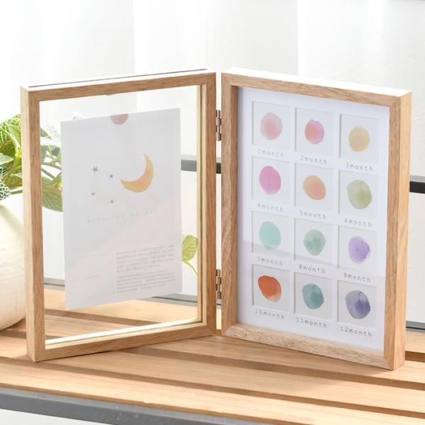 商品名ベビーフォトフレーム NLD03商品詳細サイズ【本体】閉じた状態(本体)：約 W15.7xH21.5xD4cm開いた状態(本体)：約 W31.5xH21.6xD2cmパッケージ：約 W17×H22.5×D4.5cm【フレーム】左側のフ...