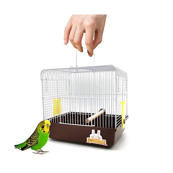 鳥かご・ブラウン 27L x 21W x 25H cm ・・Size:27L x 21W x 25H cm・いっしょにおでかけ。セキセイインコや小鳥などの移動に便利なキャリーゲージです。通院、帰省、日光浴、散歩や避難など外出に大活躍です。・...