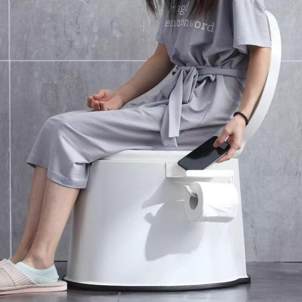 ポータブルトイレ シニア介護用品 室内室外兼用 簡易トイレピークル 非常用トイレ 防災用品 頑丈で安心 ホワイト アウトドアにも 使いやすいトイレ用品